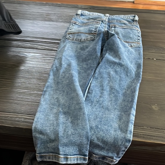 Cat and jack kids jeans size 5 slim in good shape - Picture 2 of 2